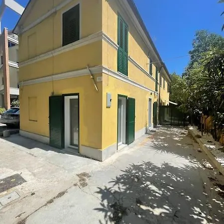 Casa Indipendente A Holiday home Senigallia