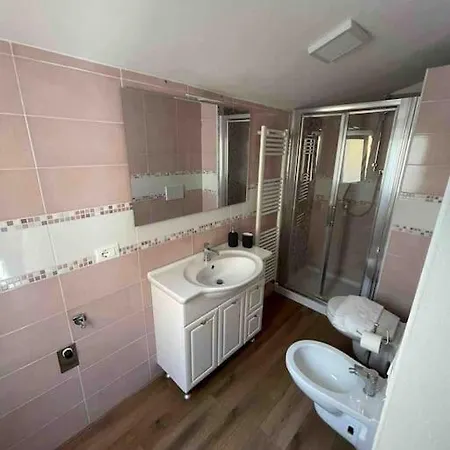 Holiday home Casa Indipendente A *