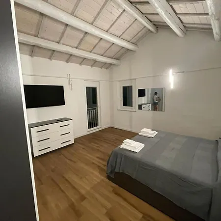 Casa Indipendente A Senigallia