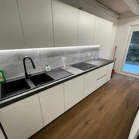 Holiday home Casa Indipendente A *