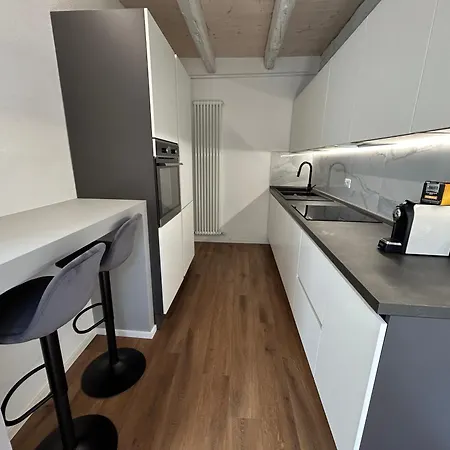 Casa Indipendente A *